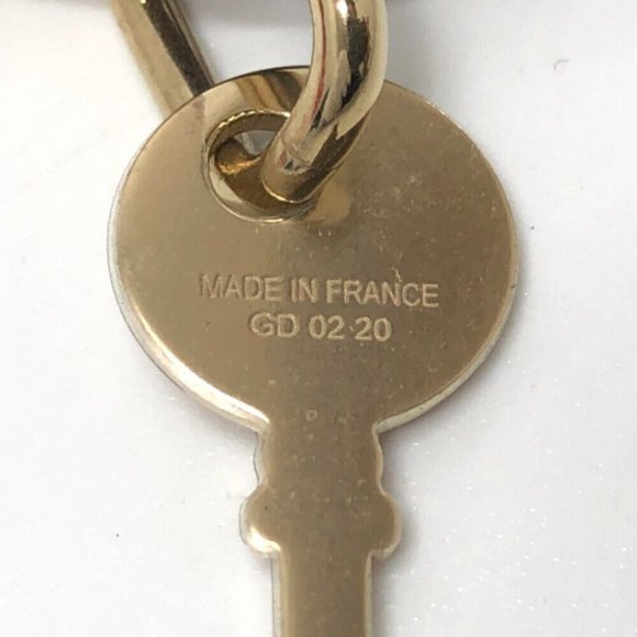 HERMES Amulet Padlock GM Accessories Necklace Brown/GoldHardware - Picture 3 of 11